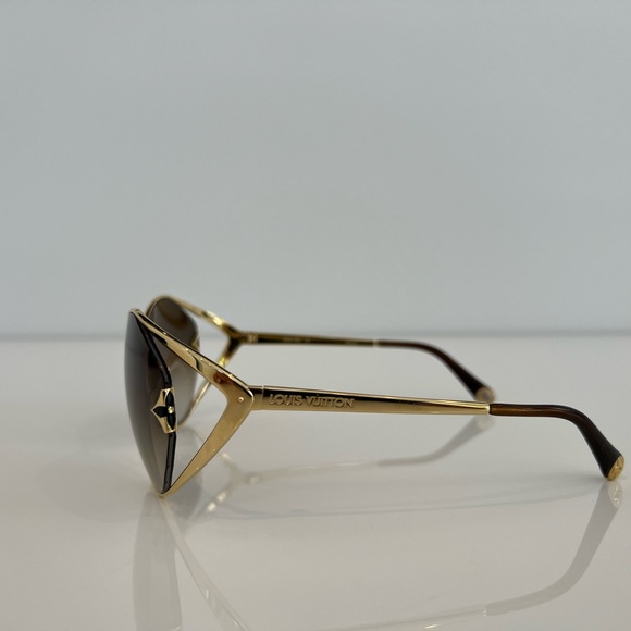 LOUIS VUITTON GOLD METAL FRAME SUNGLASSES NWOTS! - Picture 11 of 17